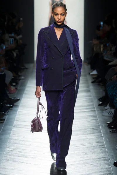 Look 36